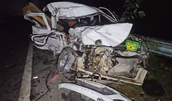 बेल बाबा क्षेत्र में हुए भीषण सड़क हादसे में बनभूलपुरा के रहने वाले एक ही परिवार के 3 लोगों की हुई मौत
